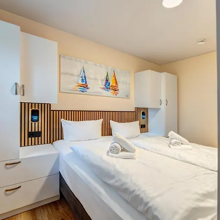 Daire Duenenhaeuser Unserusedomde Ca40qm Mit Parkplatz Direkt Am 8i1 Uckeritz